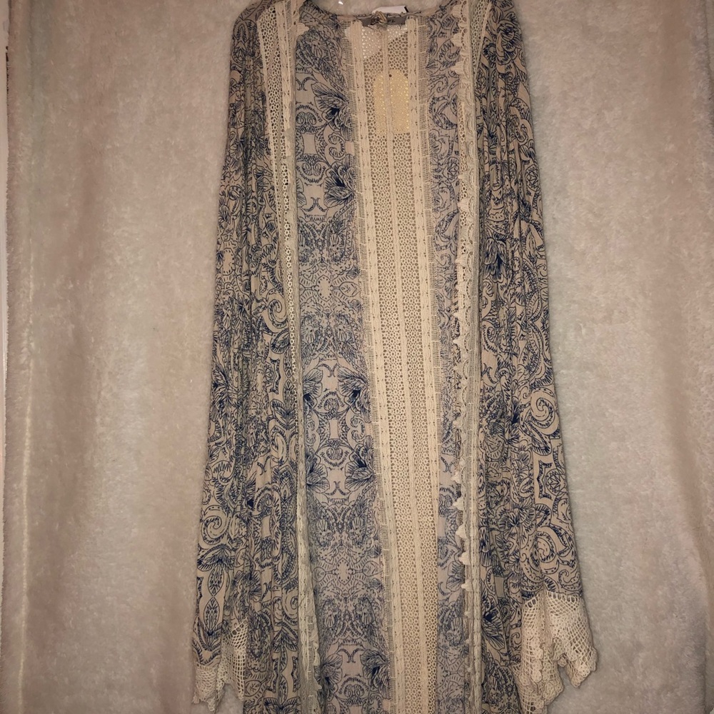 Blue & White Patterned Kimomo/Cardigan - S/M
